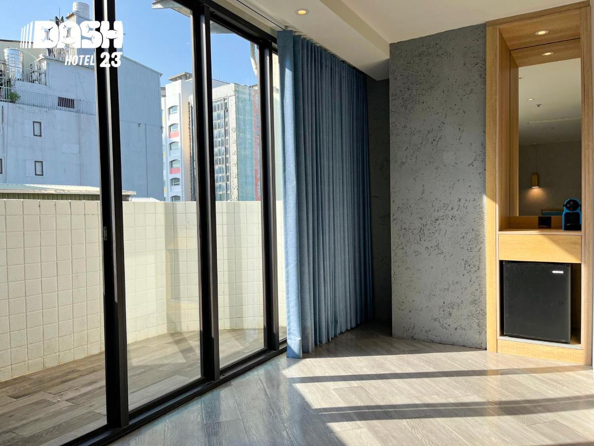 Dash 23 Hotel تاينان المظهر الخارجي الصورة