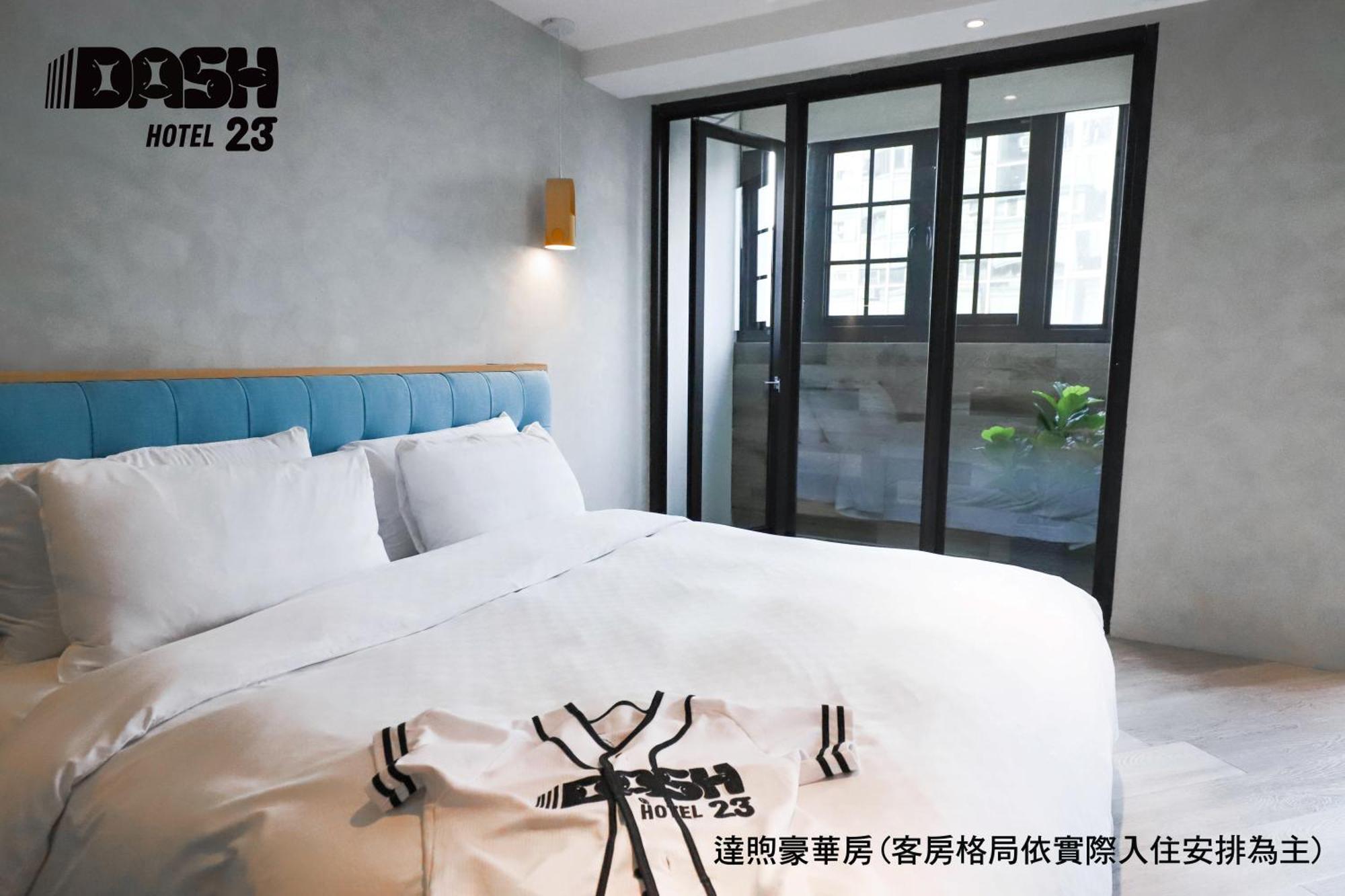 Dash 23 Hotel تاينان الغرفة الصورة